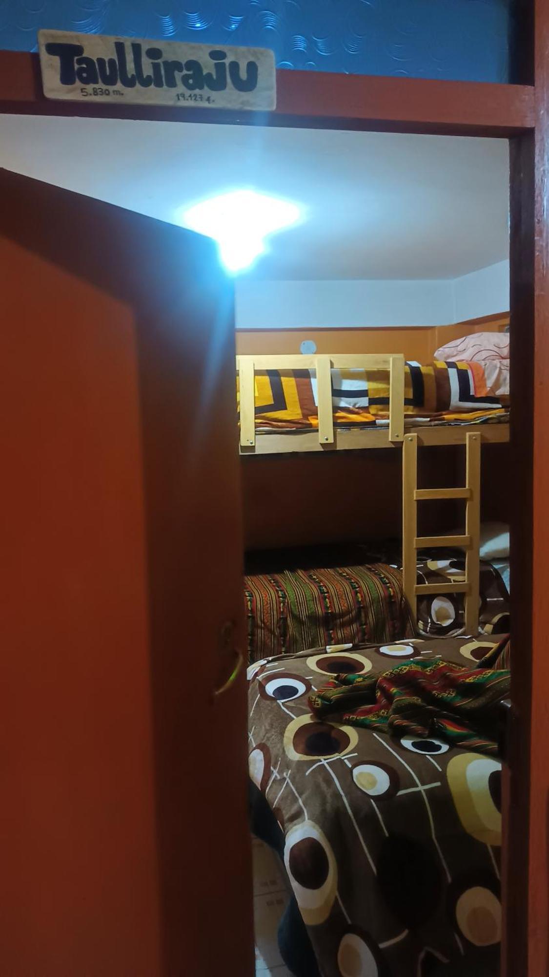 El Amauta De Los Andes Lodging Erik House Huaraz Kültér fotó